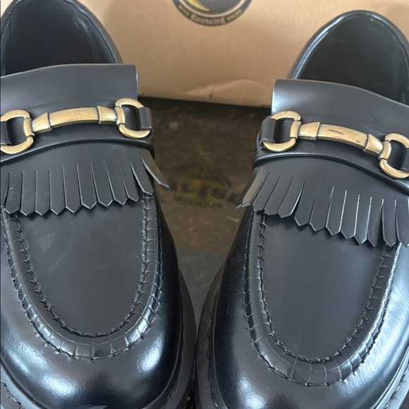 Dr Martens Adrian Snaffle Black Fringe Loafer Size 9 Women / 8 Men NIB - Picture 5 of 10